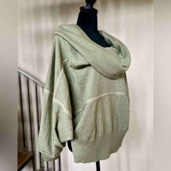 Stella McCartney Cashmere Silk Blend Sweater - Picture 3 of 11